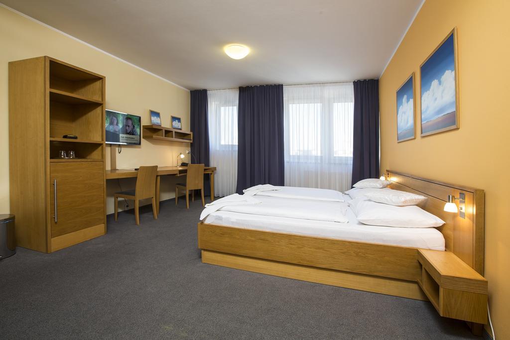 Hotel Trend Plzeň Exterior foto